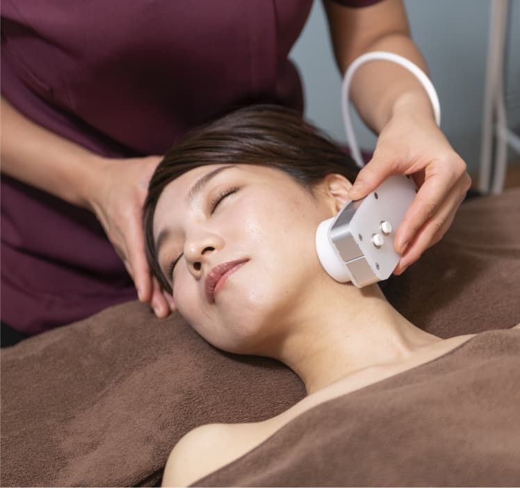 美容皮膚科クリニック開発・監修のエステ。公式ディプロマも取得